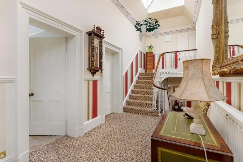 Mossley Hill Retreat Hotel Liverpool